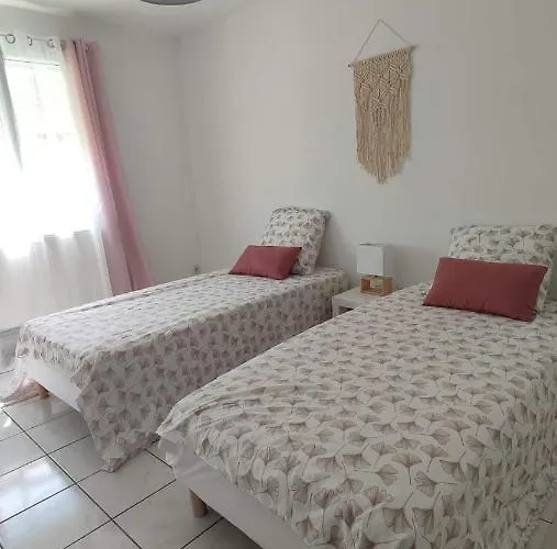 Le Petit Paradis